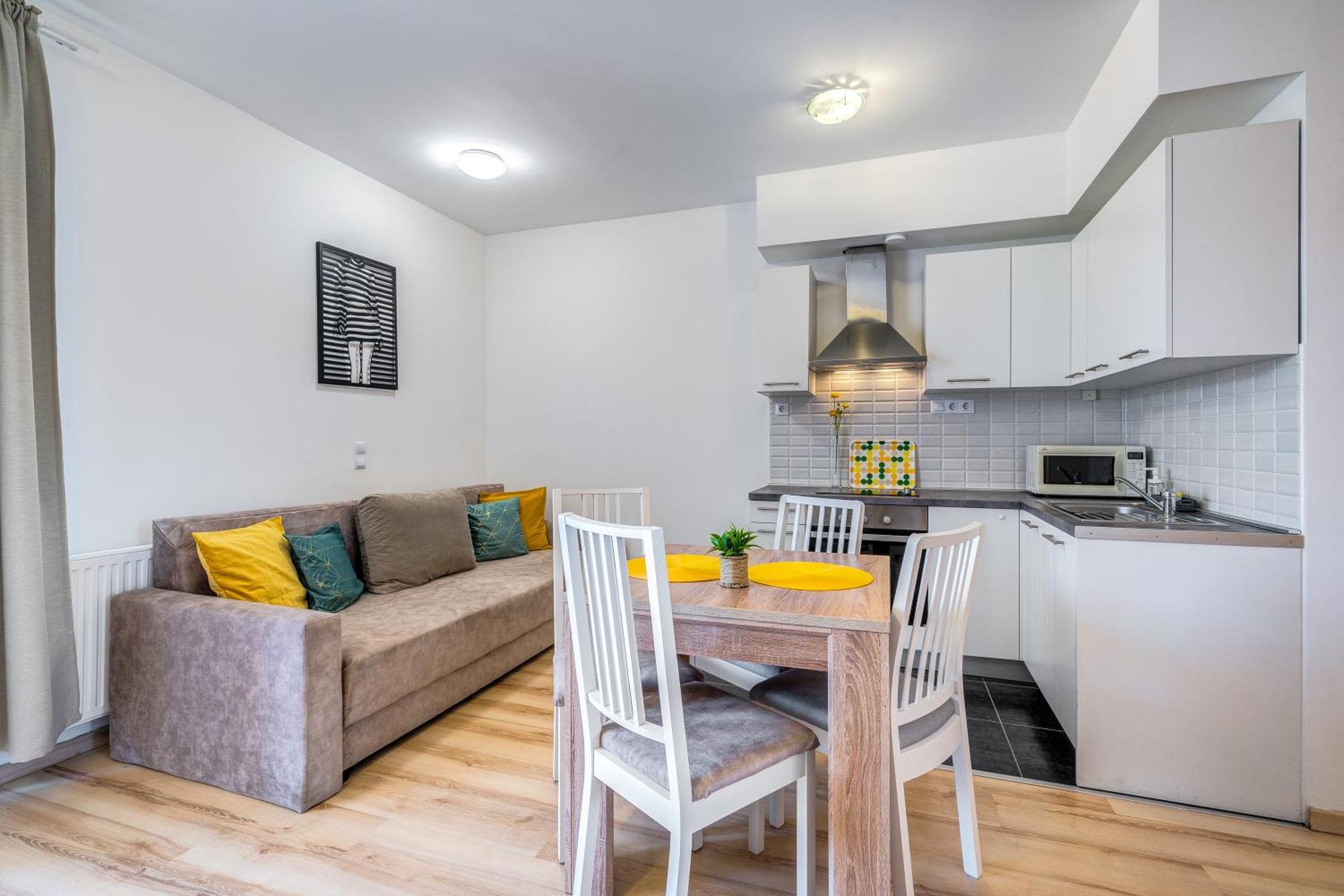 Elagant Nest Two Apartman